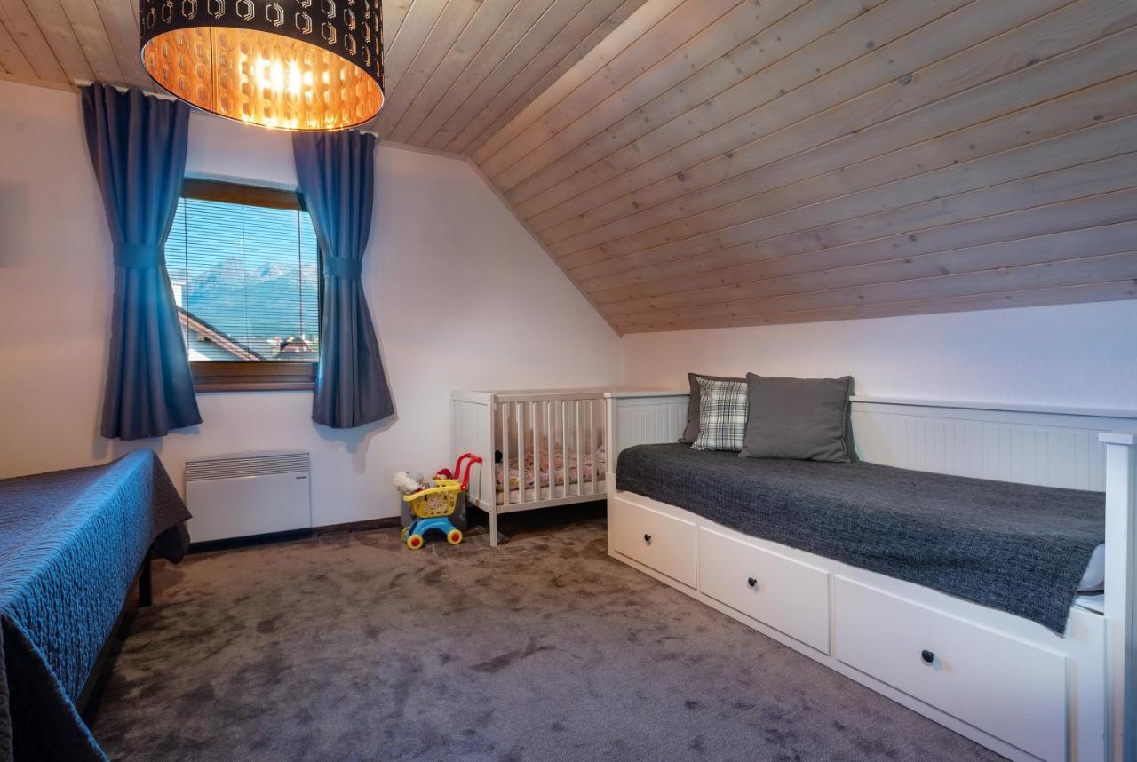 Villa Jasen Stara Lesna Ngoại thất bức ảnh